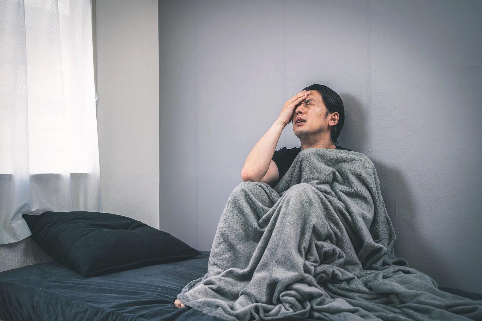 ブログ運営の成功と失敗を比較したイメージ