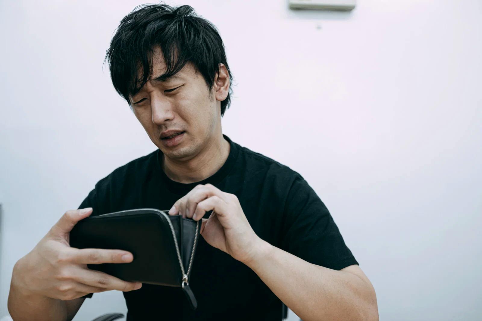 作業時間と報酬が釣り合わず消耗するWebデザイン現場