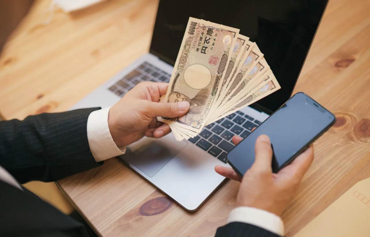 Webライティングで安定収入を目指すライター