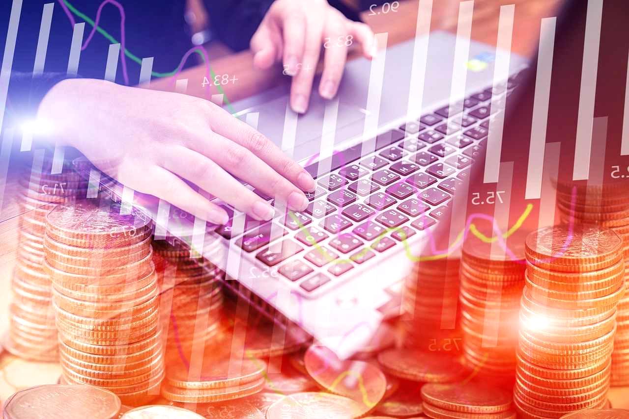 文字起こし副業で月5万円達成を目指す初心者の作業風景