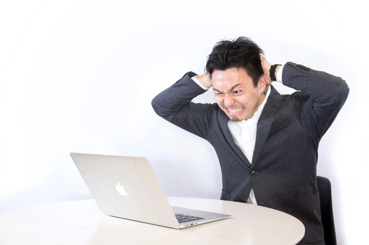 見出しと画像で読者の視線を誘導するブログページ