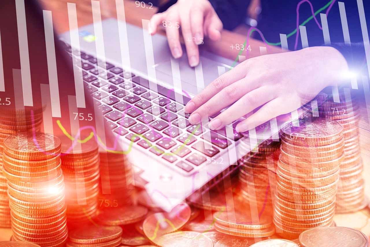 クラウドワークスでWebデザイン案件に挑戦し、継続収入を得ている人のワークスペース
