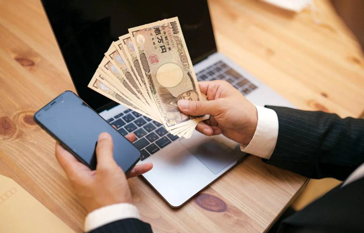 アフィリエイトリンクの配置を改善して収益化する作業画面