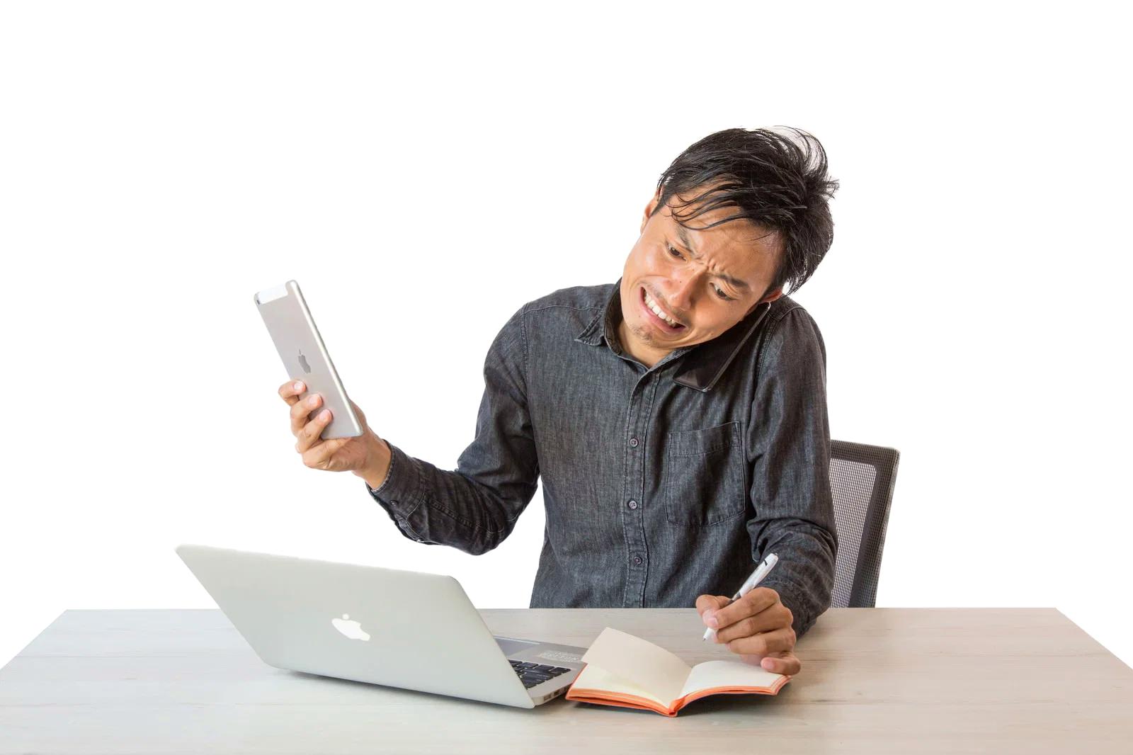読者の悩みを考えながら本のテーマを決めるイメージ