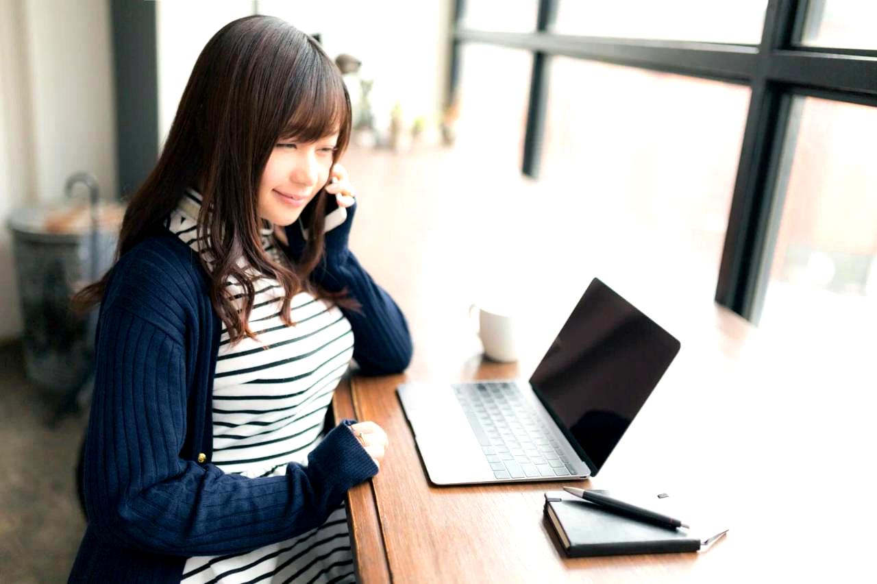 リピートクライアントから高評価を受けるデータ入力フリーランス男性