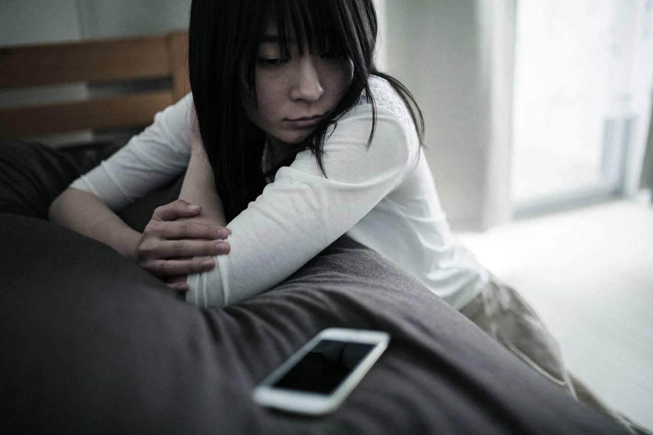 Kindleセントラルで販売レポートとレビュー通知を確認しているダッシュボード画面