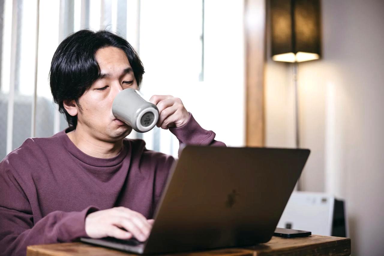 クラウドソーシングサイトで文字起こし案件を探す画面